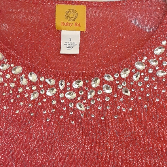 Ruby Rd. Top - Picture 2 of 4